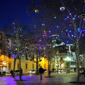 https://studio-le-pensier-monplaisir.hotels-rhonealpes.com